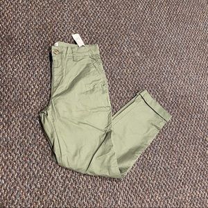 GAP Army Green Girlfriend Chino Cargo Pants